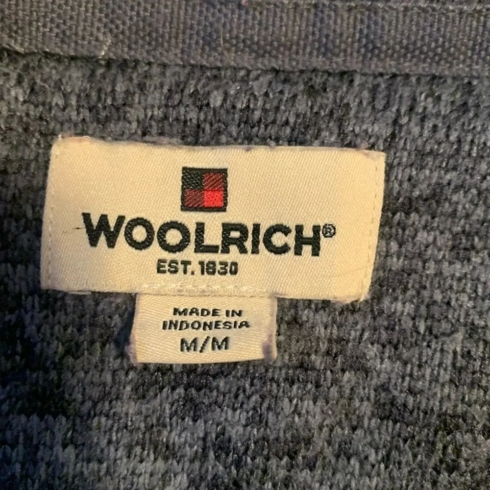 Men's‎ Medium Gray 1/4 Zip Pullover Woolrich Sweater Polyester Mock Neck